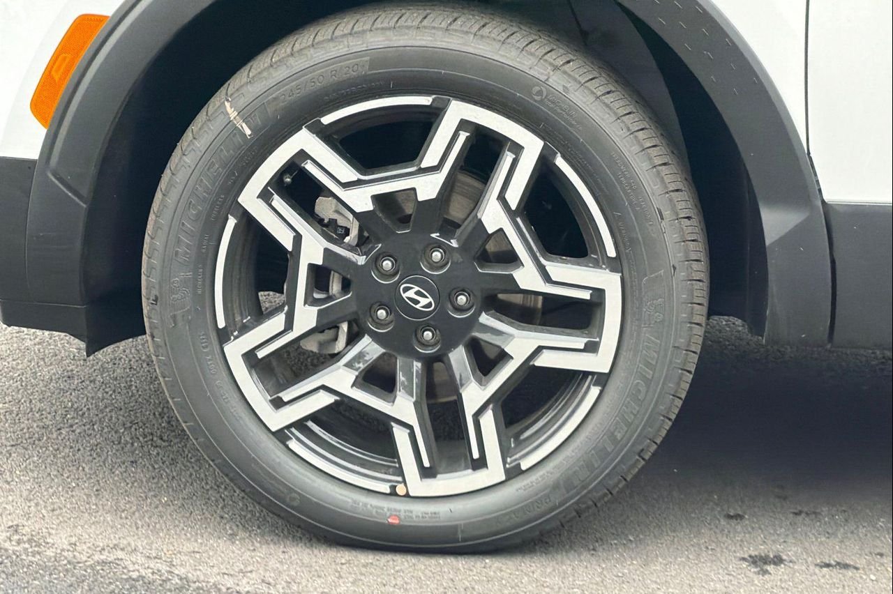 2026 Hyundai Santa Cruz Limited - Photo 37