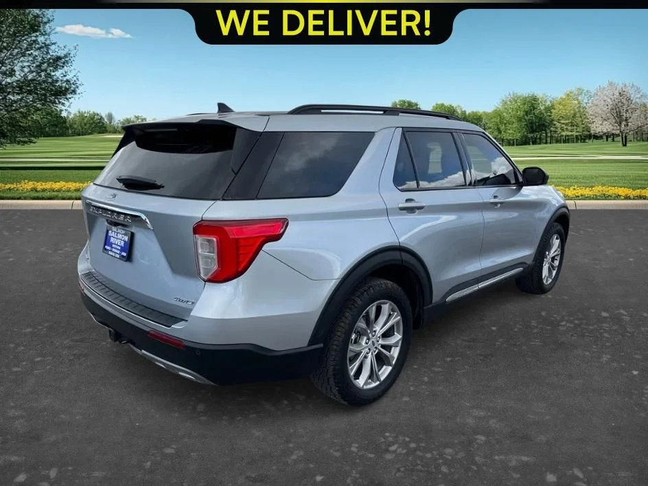 Used 2023 Silver Ford XLT image 5