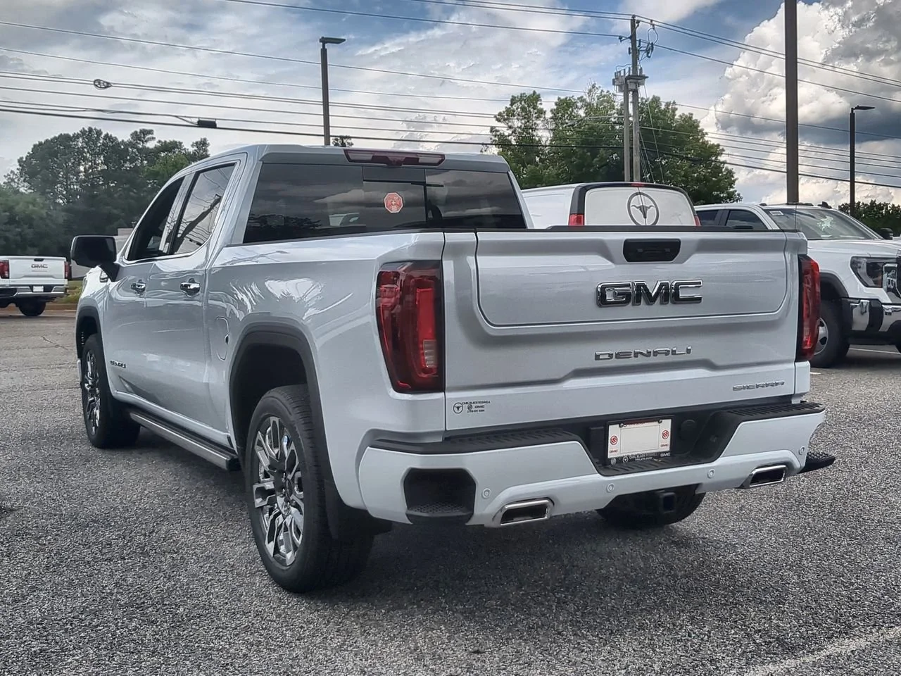 New 2026 Glacier White Tricoat GMC Denali Ultimate image 6