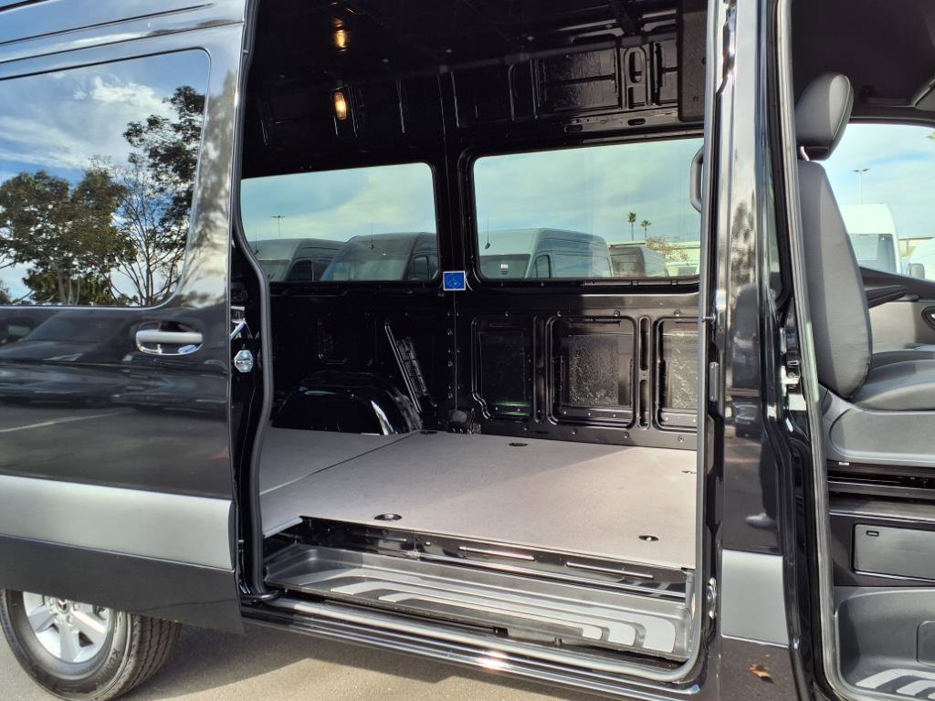 2025 Mercedes-Benz Sprinter Cargo Van Base - Photo 20