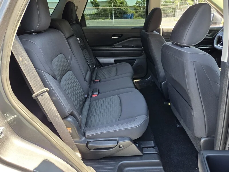 Used 2022 Gun Metallic NISSAN S image 15