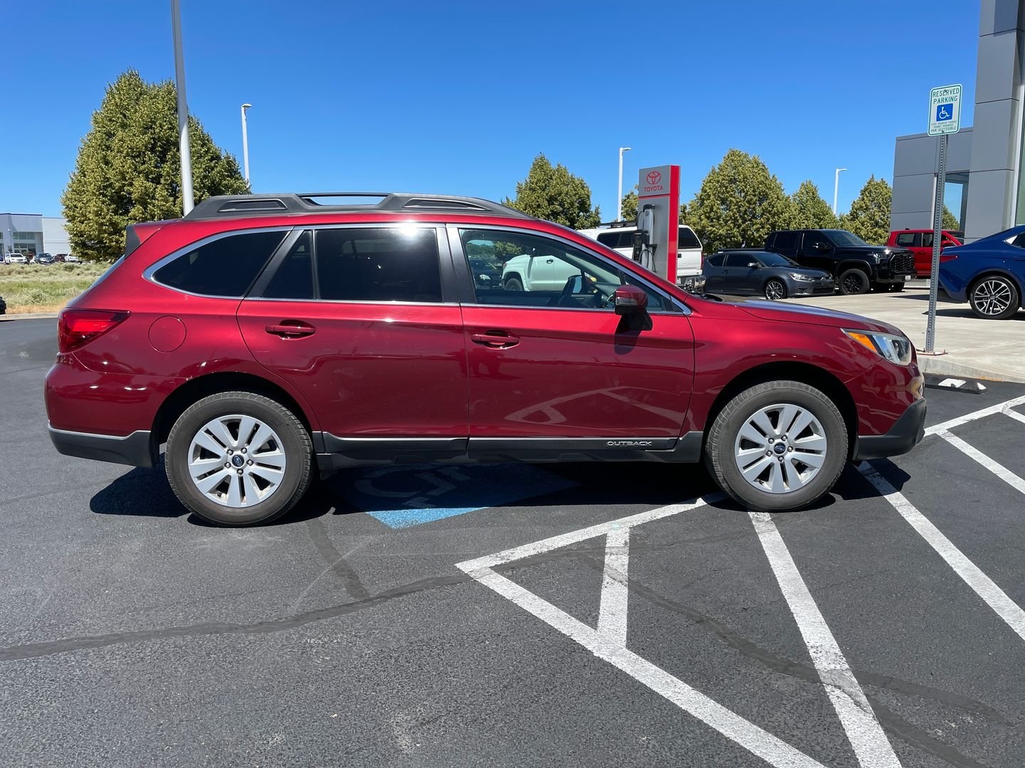 Used 2015 Subaru Outback Premium with VIN 4S4BSAFC0F3292990 for sale in Union Gap, WA