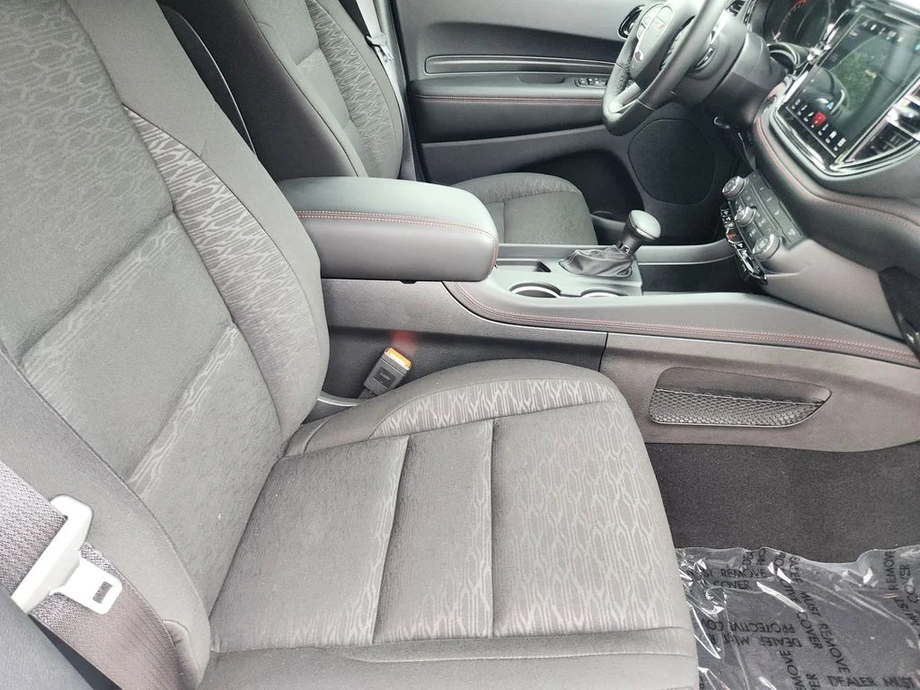 New 2026 White Knuckle Clear-Coat Exterior Paint Dodge GT image 9
