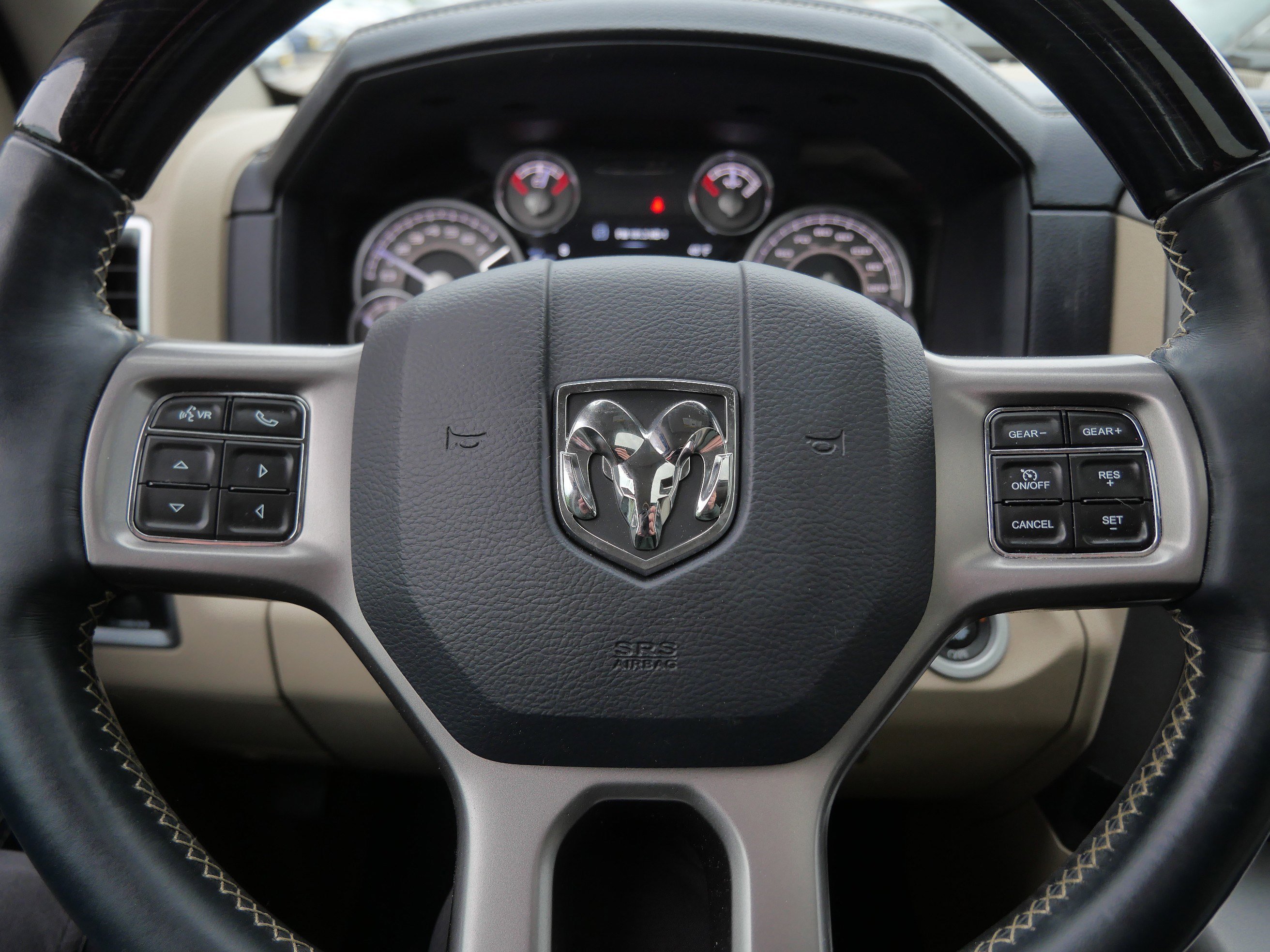 Used 2018 Brilliant Black Crystal Pearlcoat Ram Limited image 26