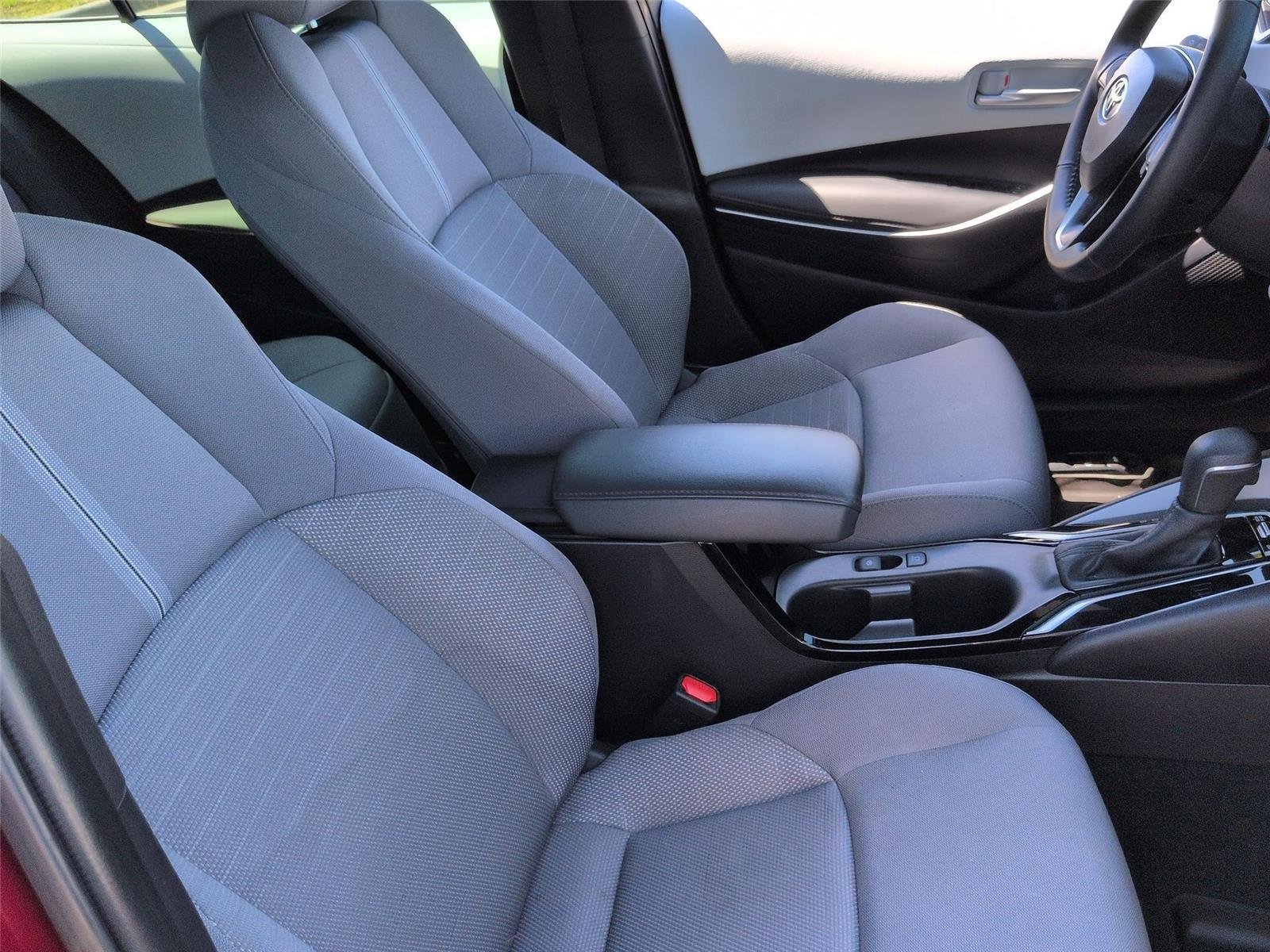 Used 2025 Ruby Flare Pearl Toyota SE image 37