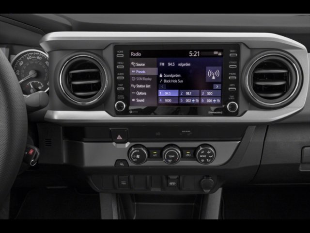 Used 2022 Gray Toyota SR5 image 7
