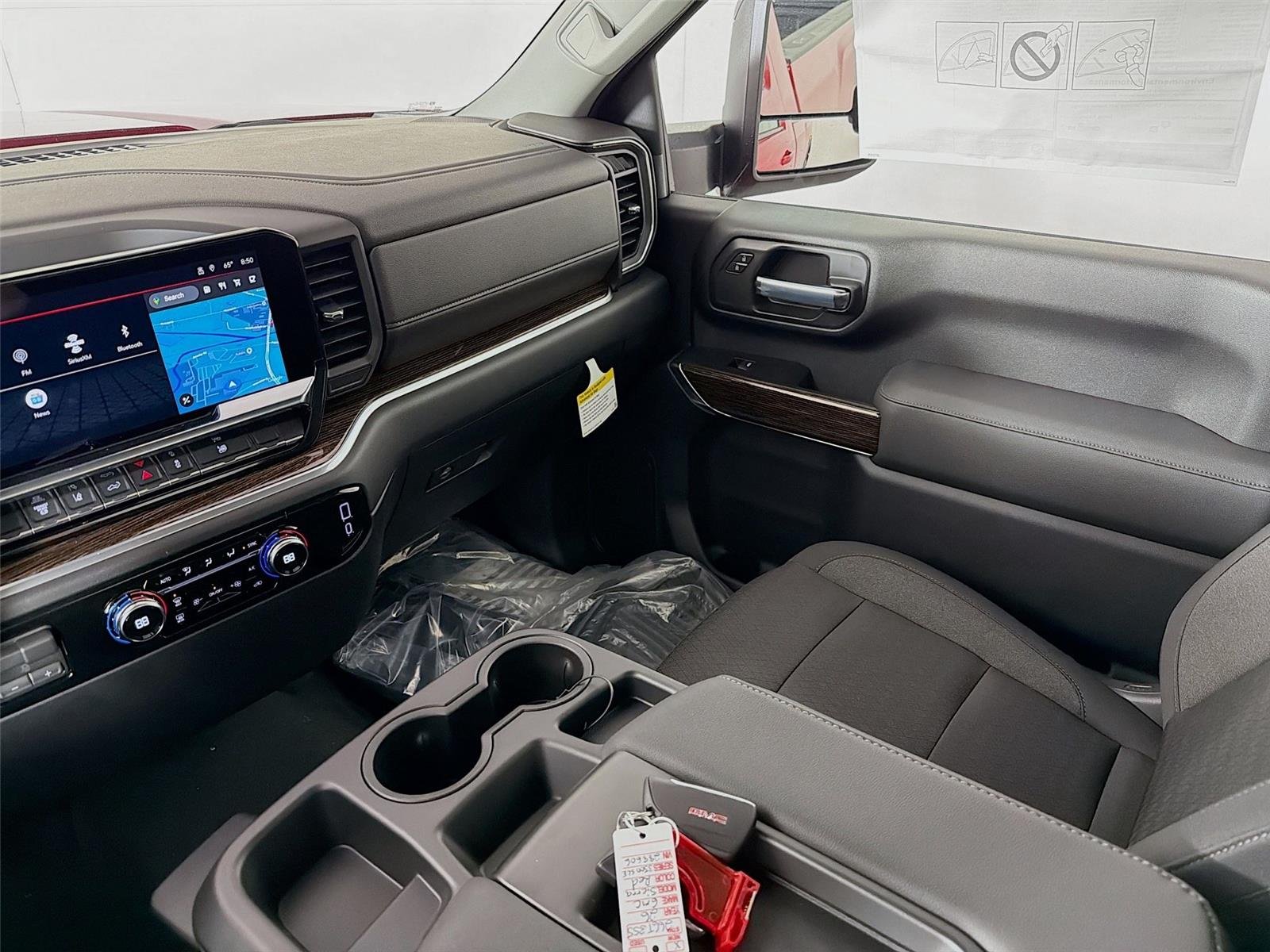 2026 GMC Sierra 3500HD SLE - Photo 25
