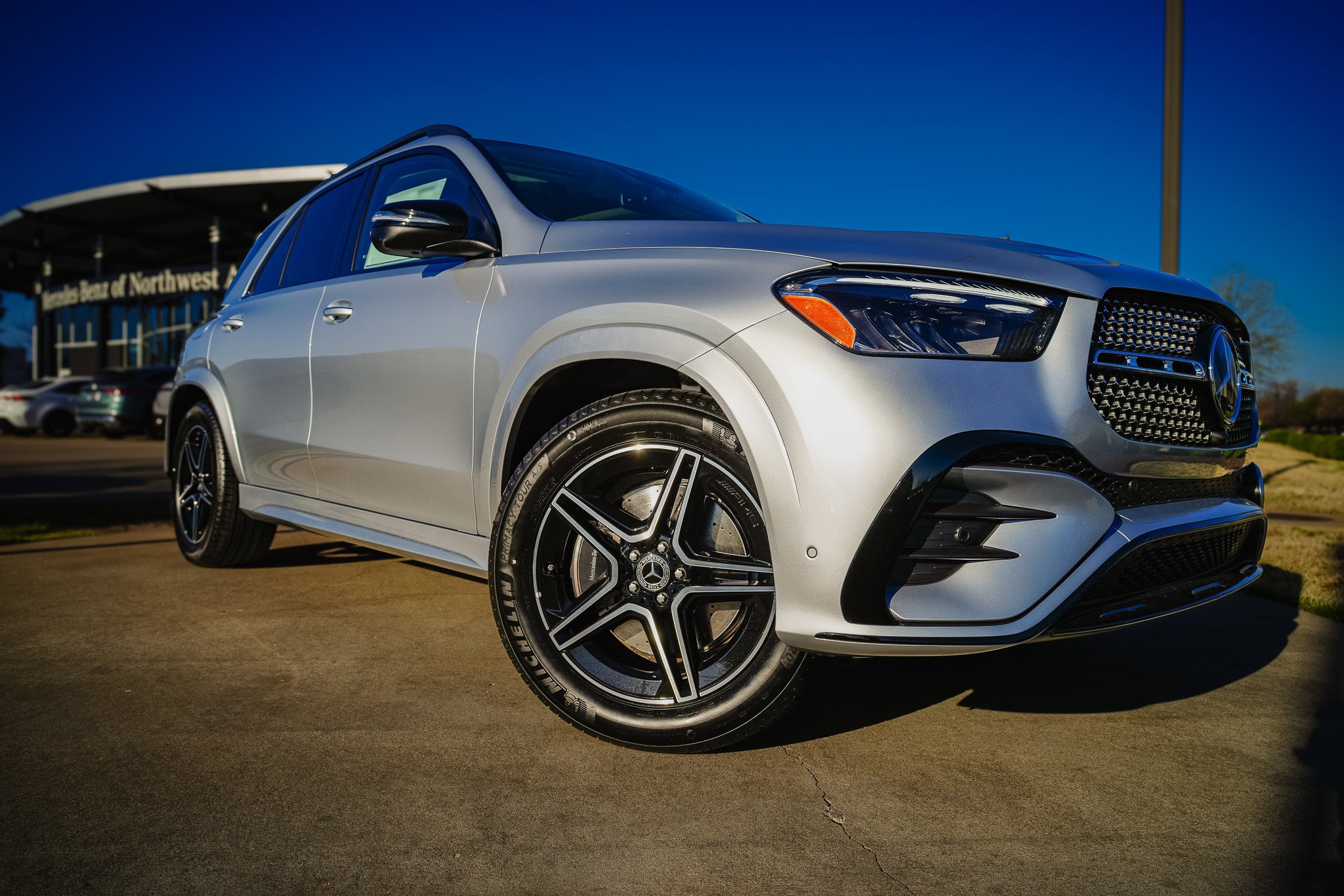 New 2026 Cirrus Silver Metallic Mercedes-Benz GLE 350 image 2