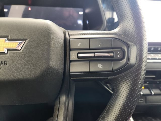 Used 2024 Summit White Chevrolet WT image 28