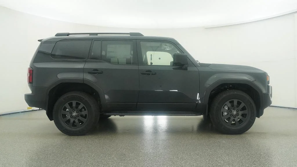 New 2027 Underground Toyota Land Cruiser image 13