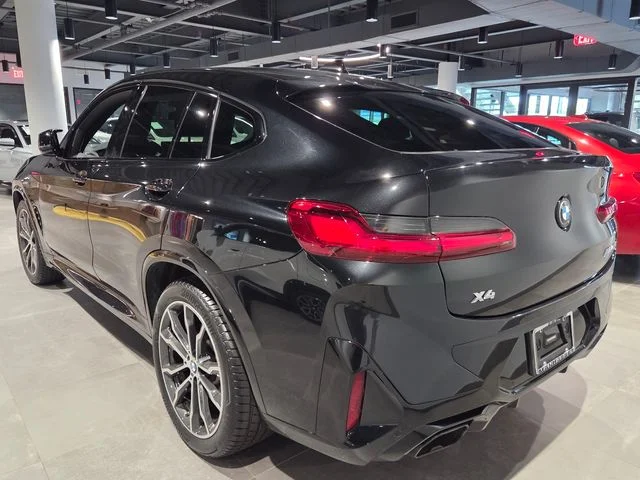 Used 2023 Black Sapphire Metallic BMW M40i image 5