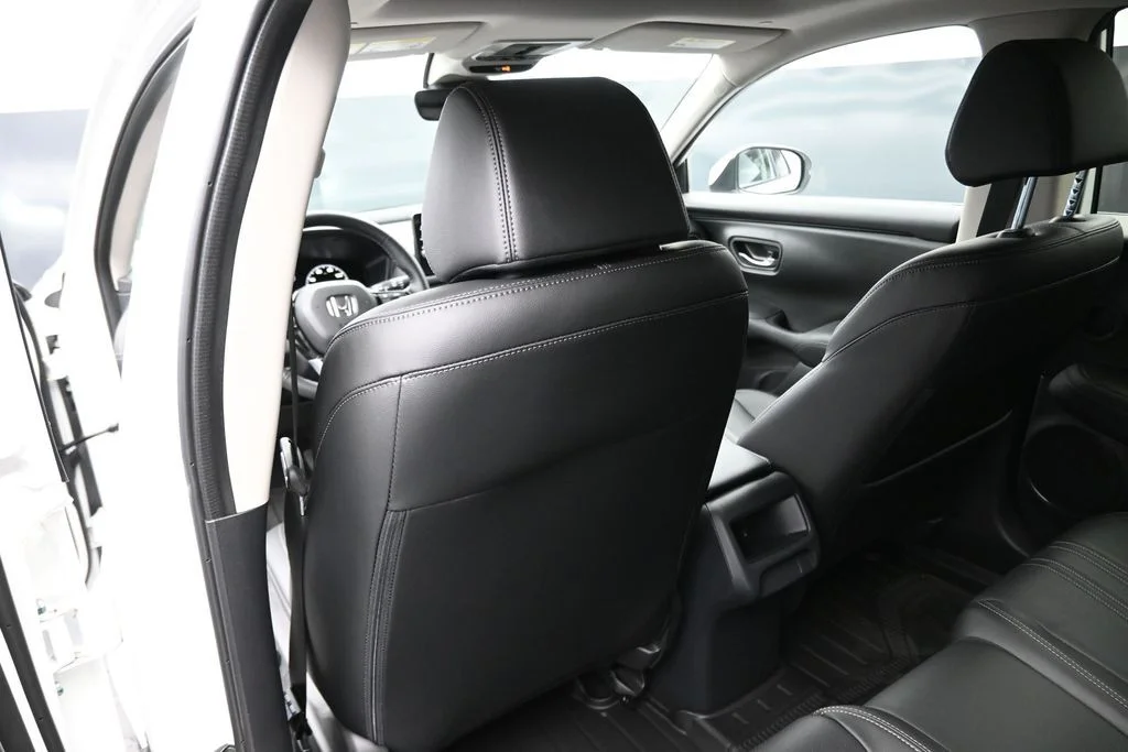 2026 Honda HR-V EX-L - Photo 16