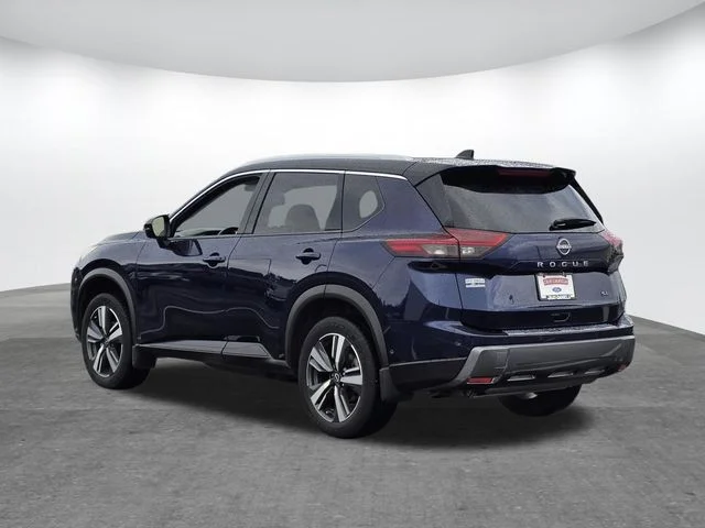 Certified Used 2024 Blu Blk Roof Nissan SL image 6