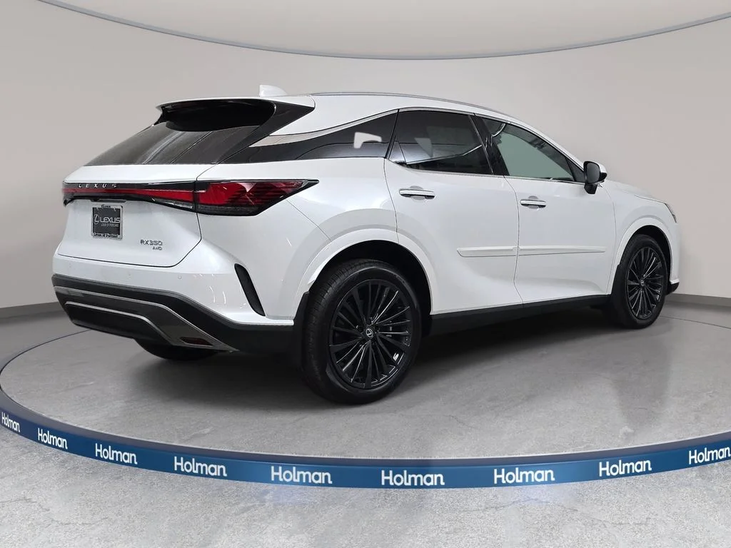 New 2026 Eminent White Pearl Lexus PREMIUM image 5
