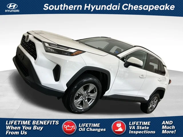 2024 Toyota RAV4 XLE