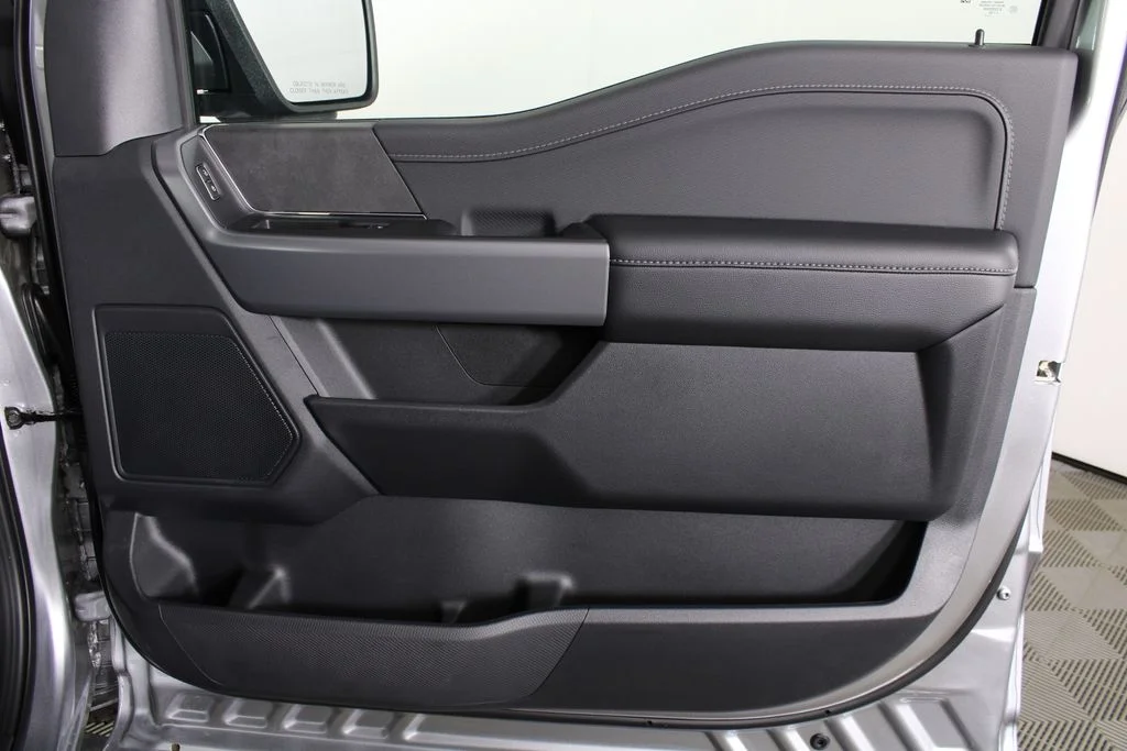 New 2026 Silver Ford XLT image 8