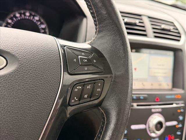 Used 2018 White Platinum Metal Ford Platinum image 19