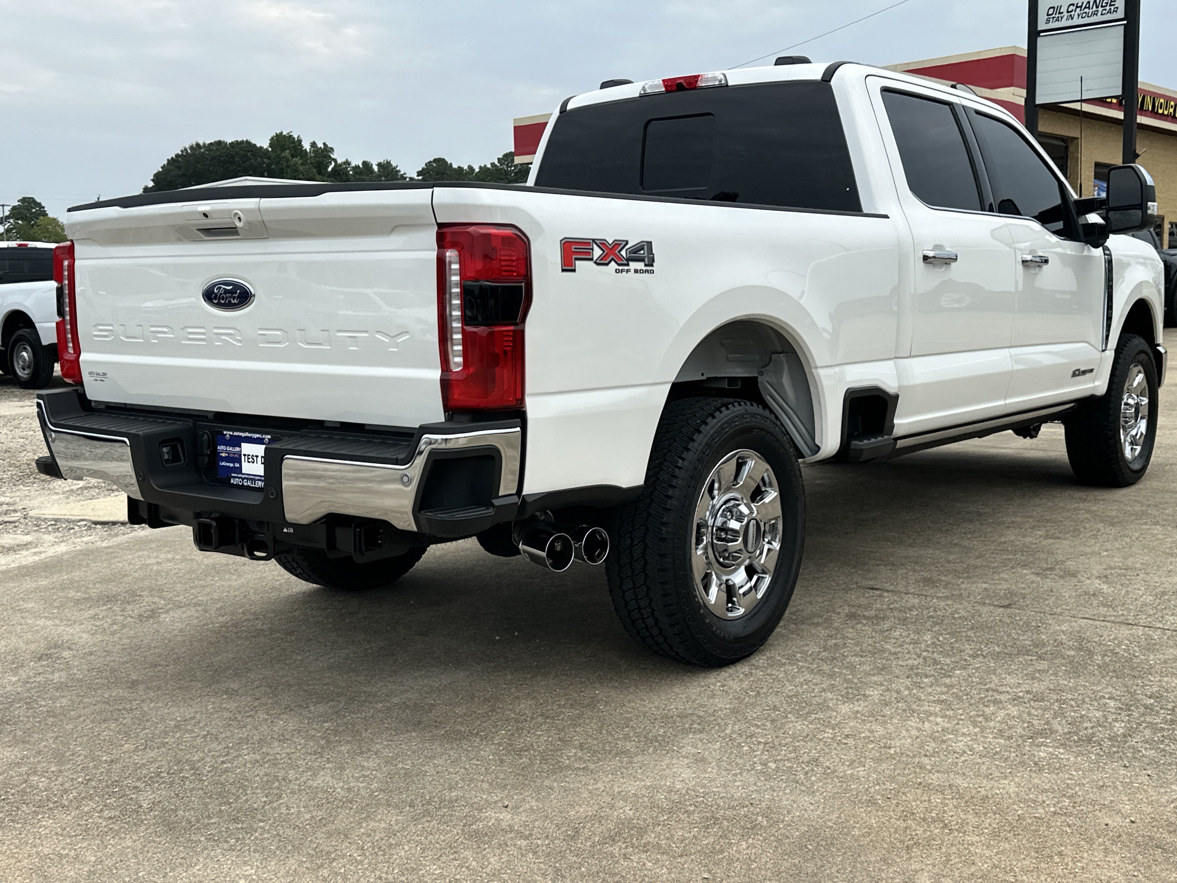 2025 Ford F-350 Super Duty Lariat - Photo 10
