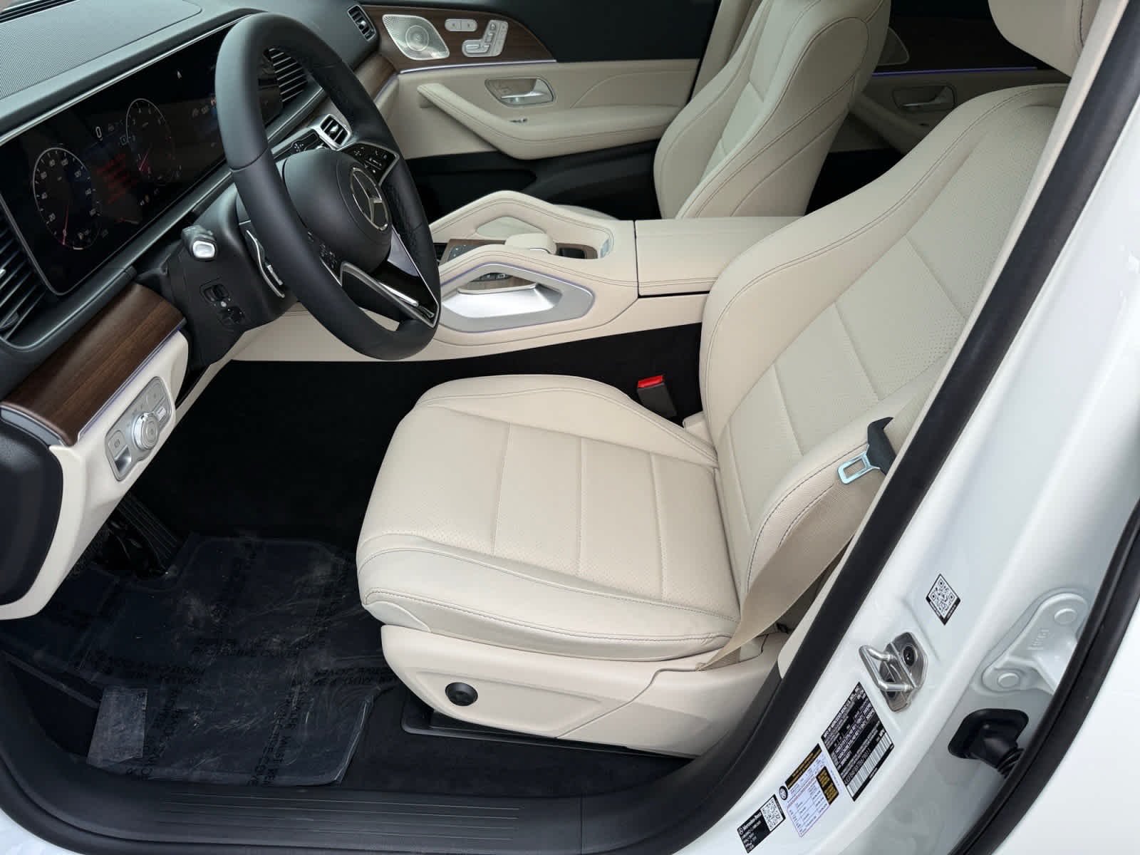 New 2026 Polar White Mercedes-Benz GLE 350 image 10
