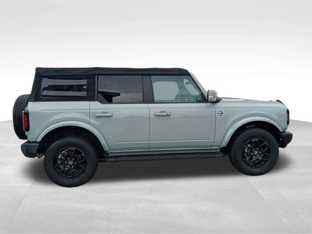 Used 2022 Cactus Gray Ford Outer Banks image 7