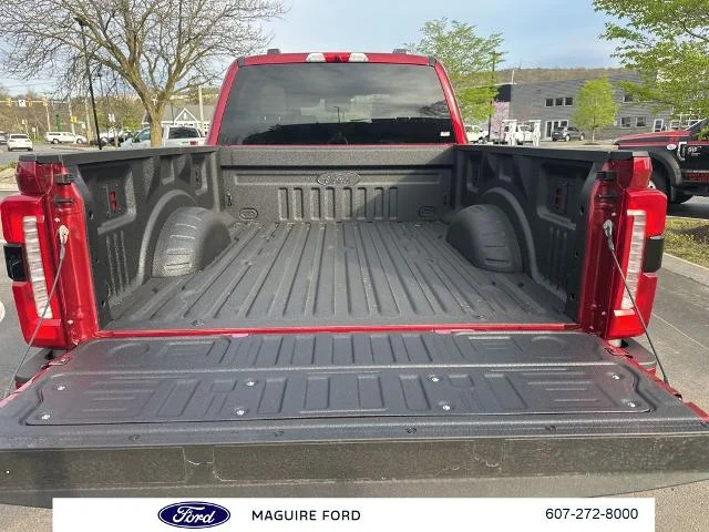 New 2026 Ruby Red Metallic Tinted Clearcoat Ford F-250® XLT image 27