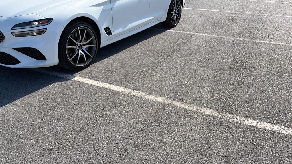 Used 2026 White Genesis 2.5T image 12