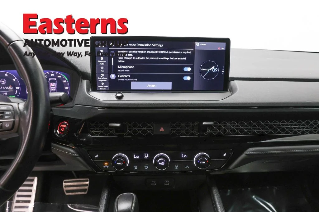 Used 2024 Silver Honda Sport-L image 12