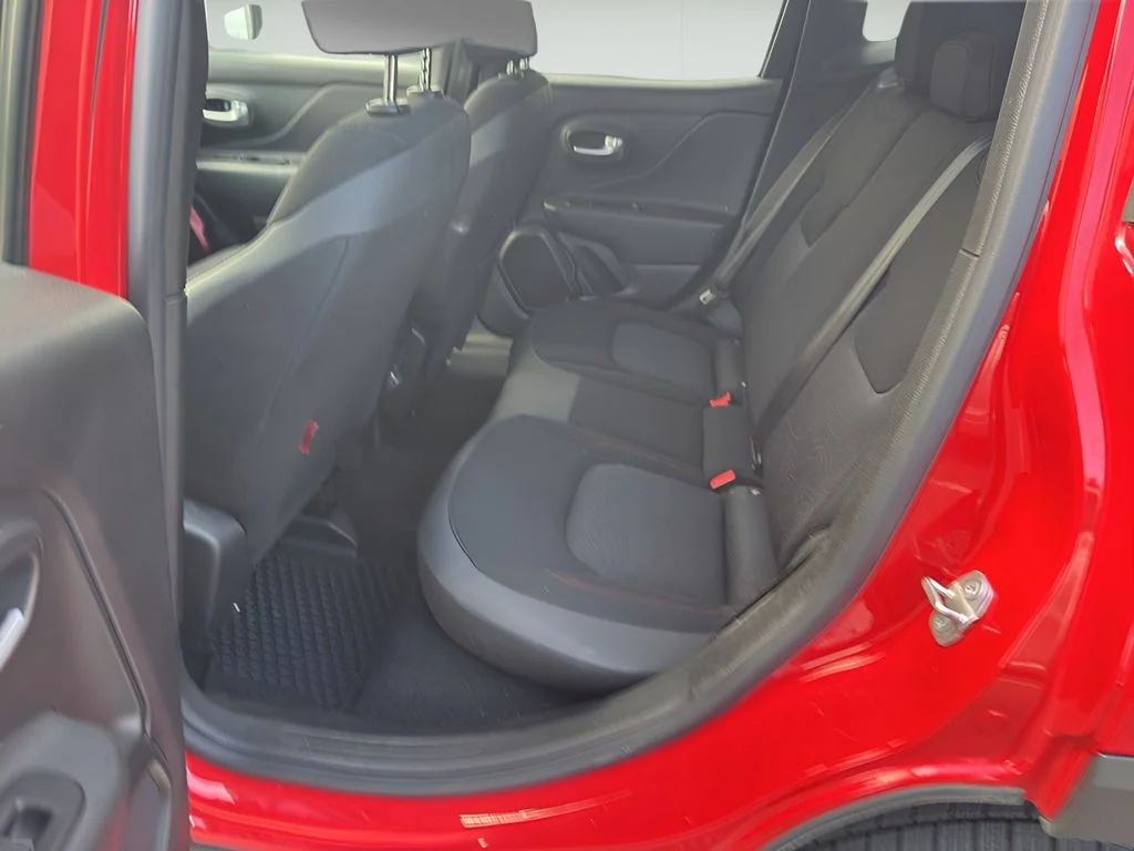 Used 2023 Colorado Red Clearcoat Jeep Trailhawk image 15
