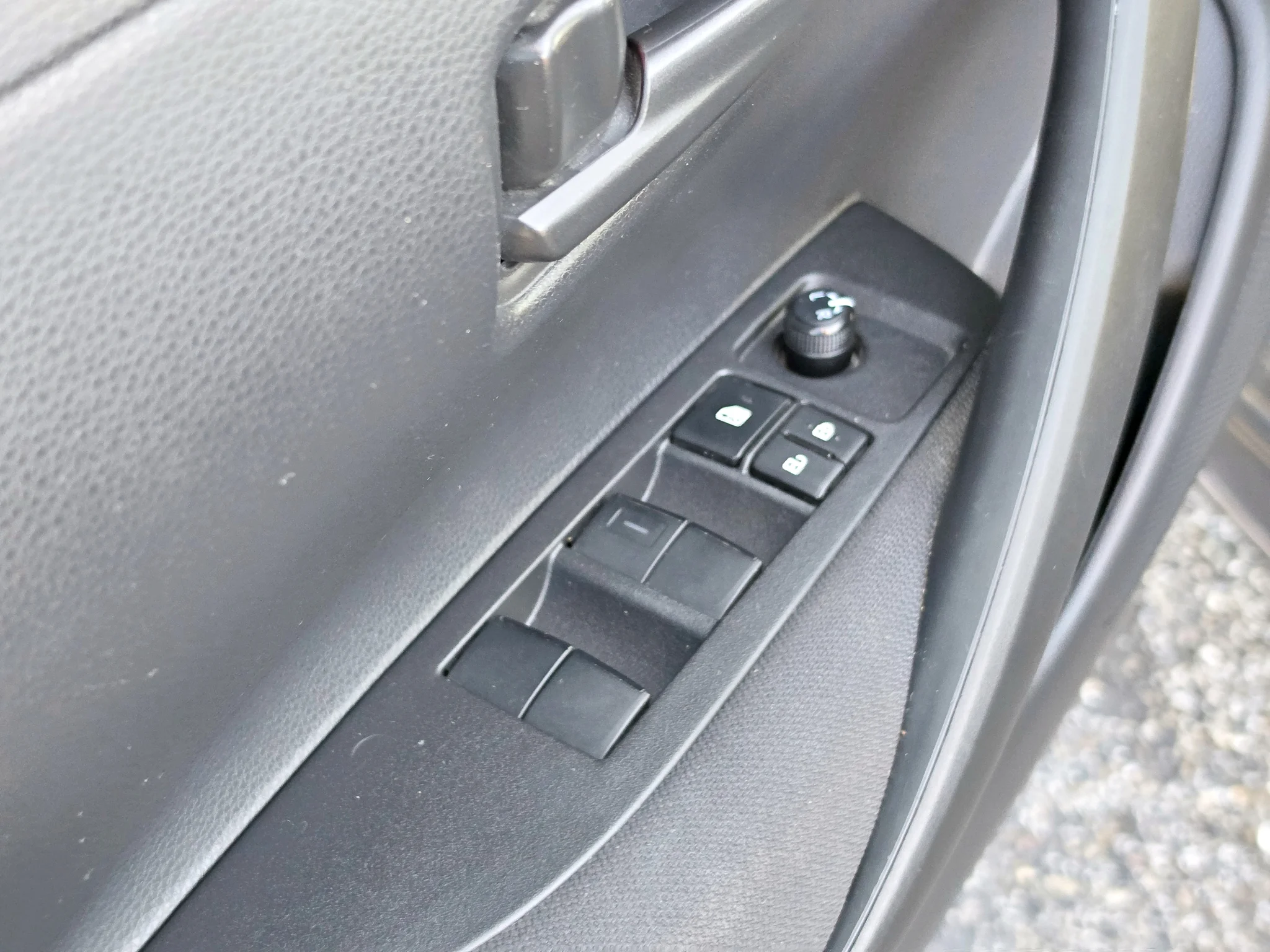 Used 2024 Underground Toyota Hybrid LE image 20