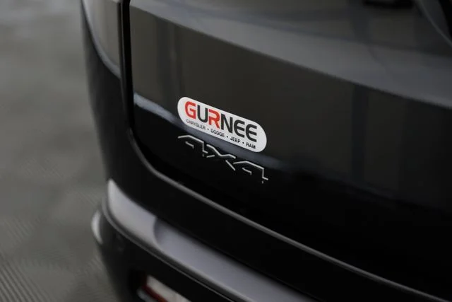 New 2026 High Gloss Black Exterior Paint Jeep Limited Altitude image 35