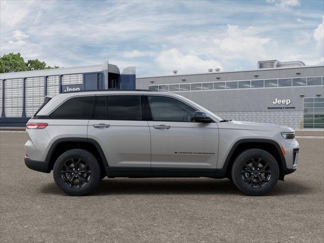 New 2026 Silver Zynith Jeep  image 12