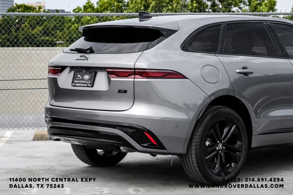 2026 Jaguar F-Pace R-Dynamic S - Photo 9