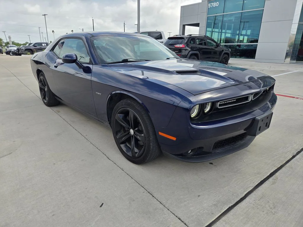 2016 Dodge Challenger R/T's photo