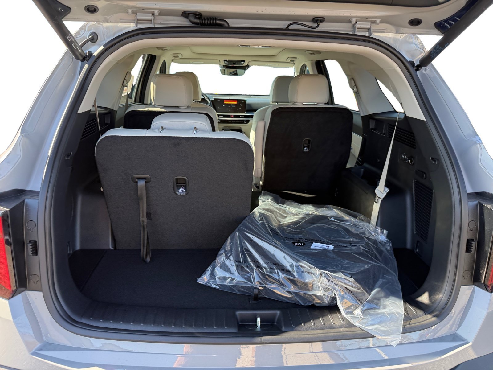 New 2026 Wolf Gray Kia X-Line SX image 17