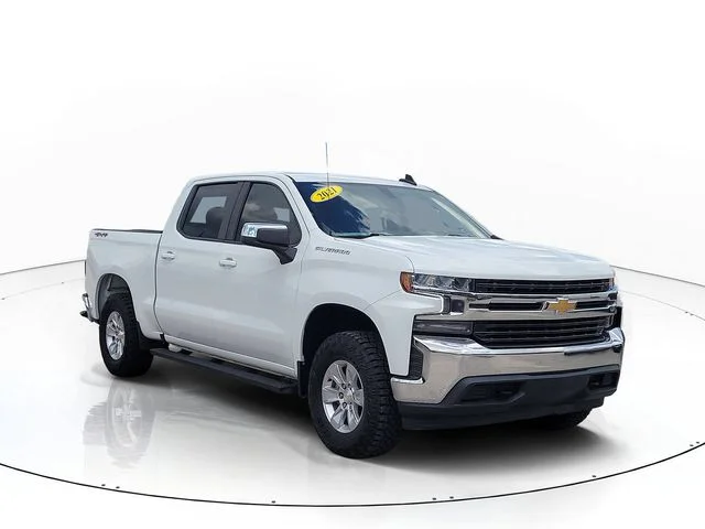 Used 2021 White Chevrolet LT image 3