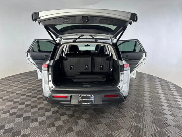 Used 2025 Silver Nissan SV image 15