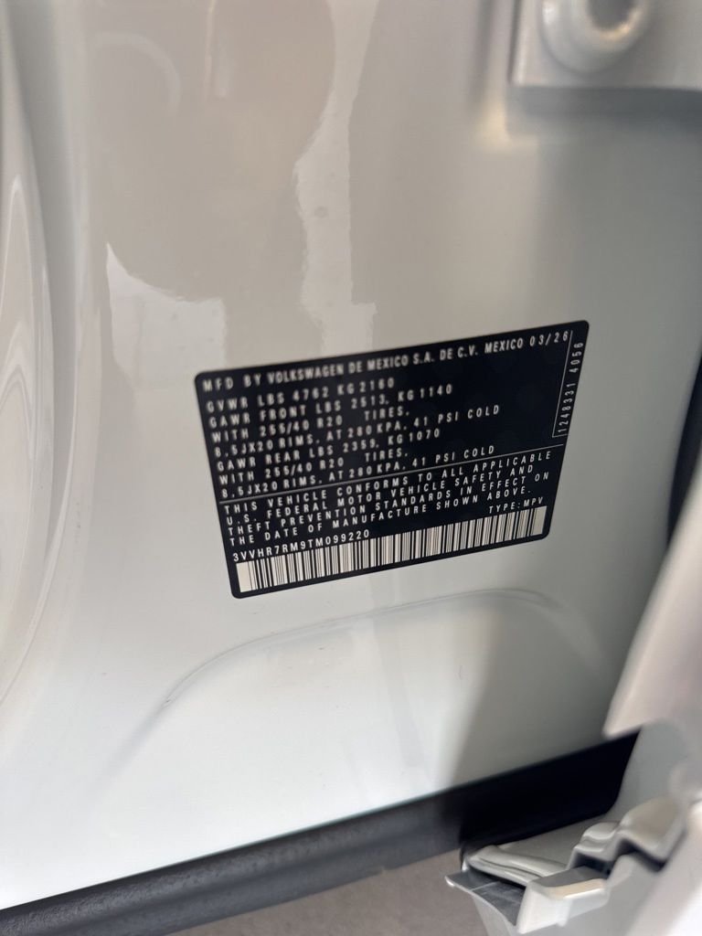 New 2026 White/off-white Volkswagen SE R-Line Black image 19