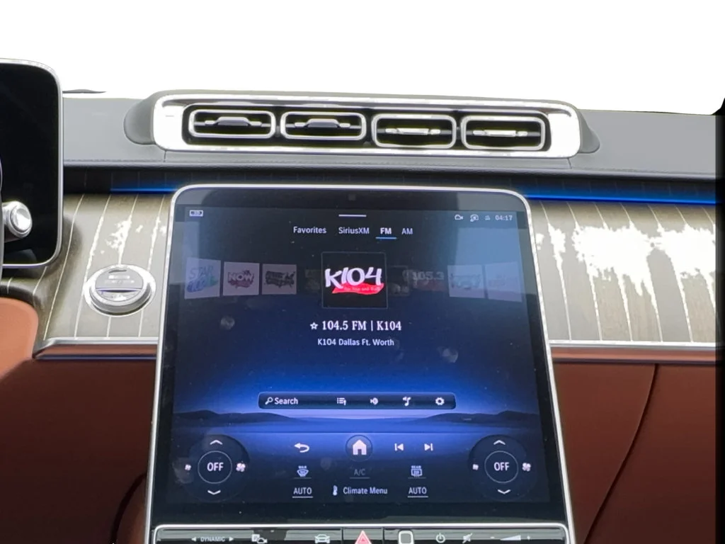 Used 2023 Black Mercedes-Benz S 580 image 43