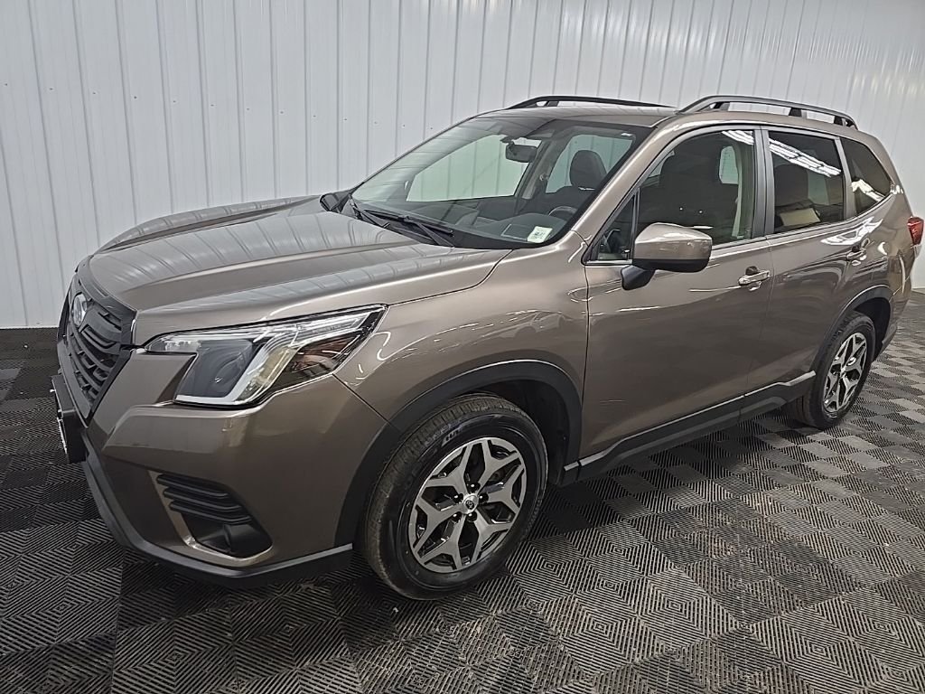 Used 2023 Brown Subaru Premium image 8