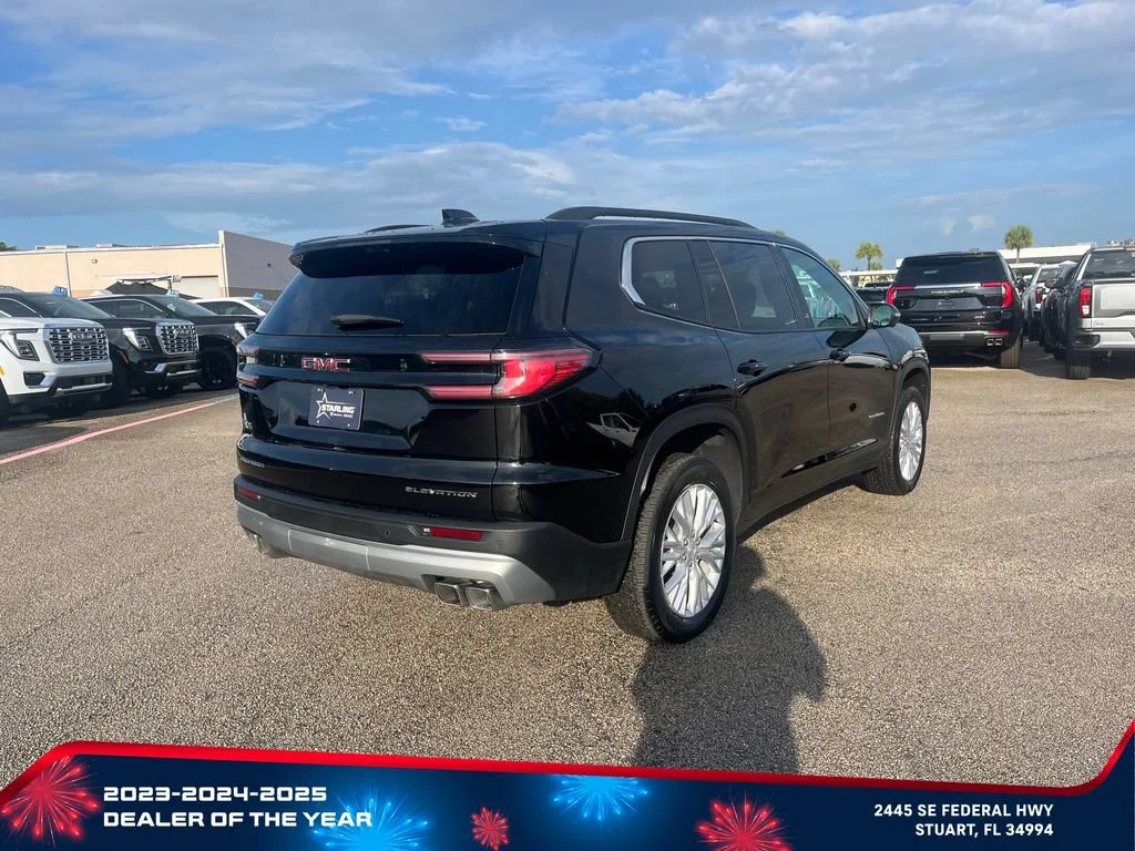 Used 2026 Ebony Twilight Metallic GMC Elevation image 5