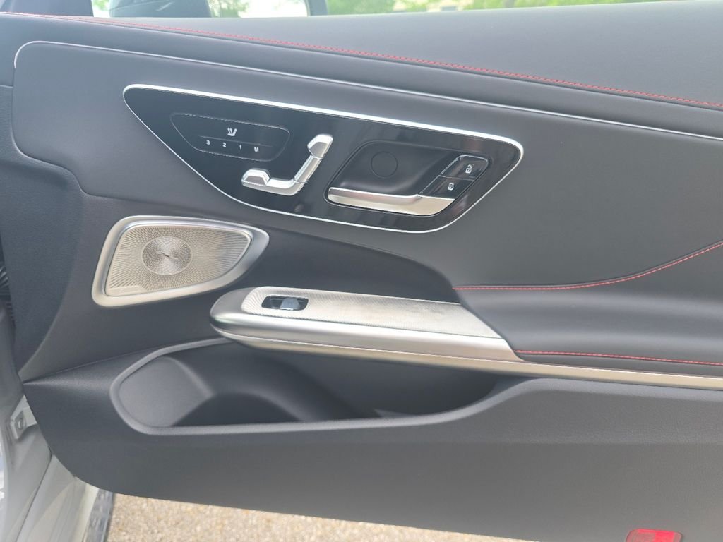 New 2026 MANUFAKTUR Alpine Grey Mercedes-Benz CLE 53 AMG® image 23