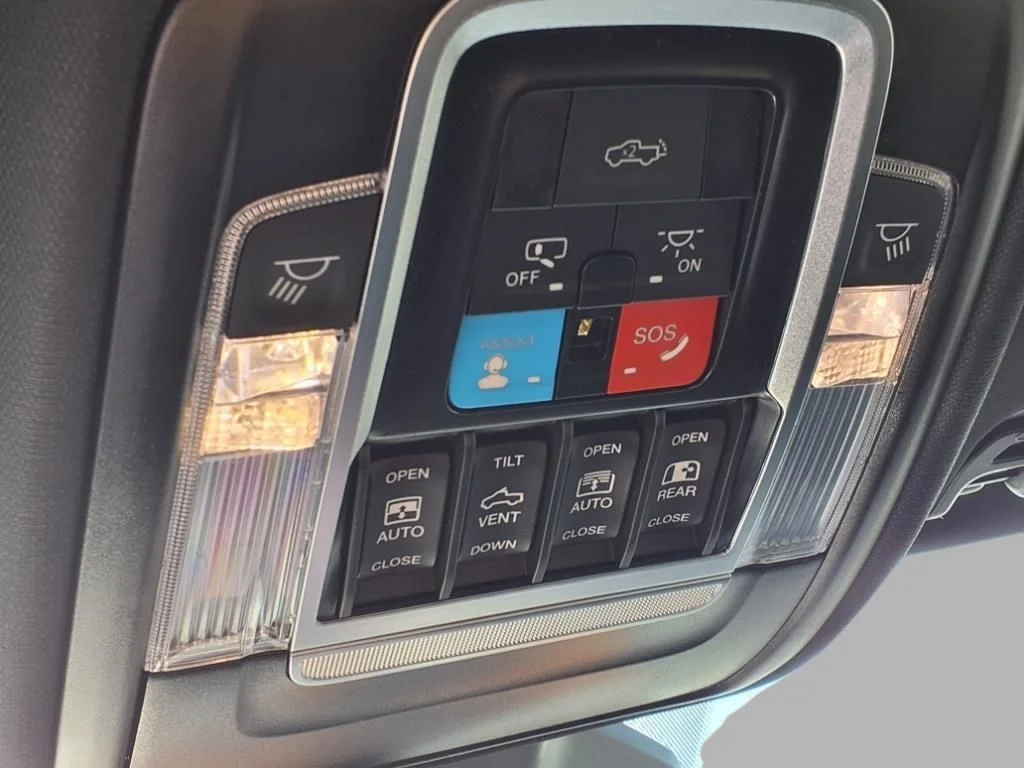 2026 RAM 1500 Laramie - Photo 15
