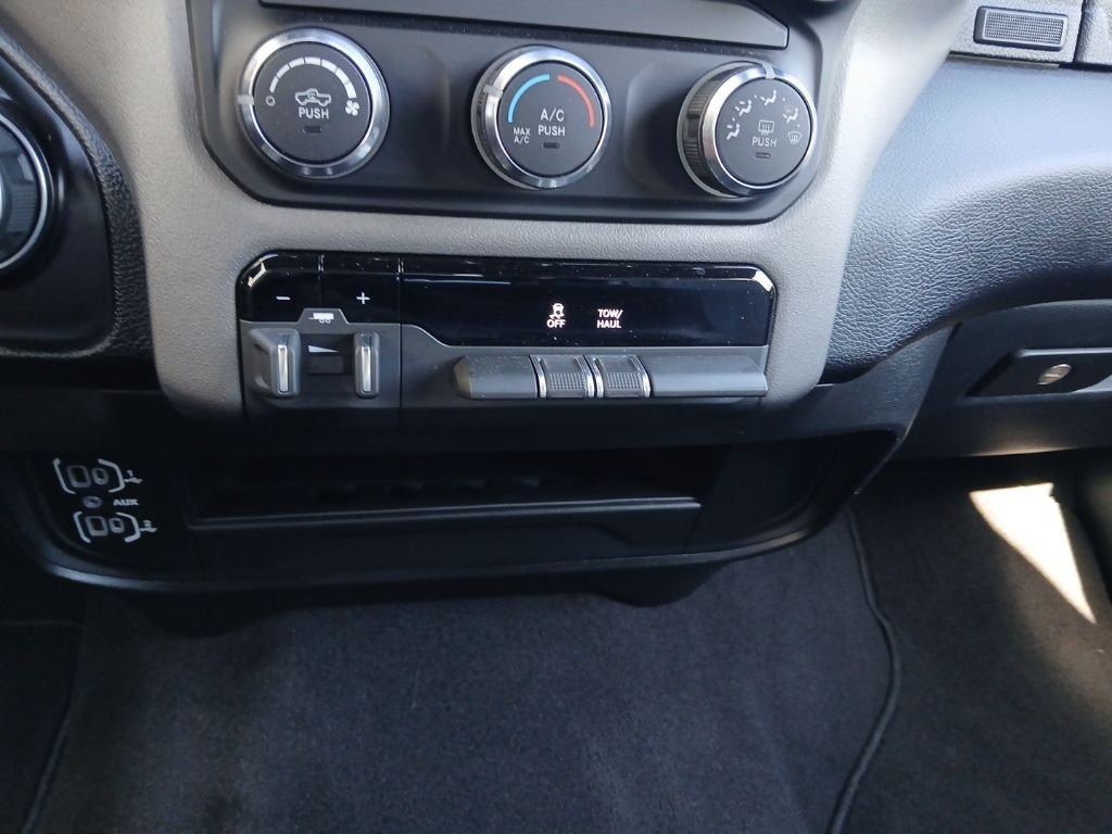2024 RAM Ram 2500 Pickup Big Horn - Photo 26