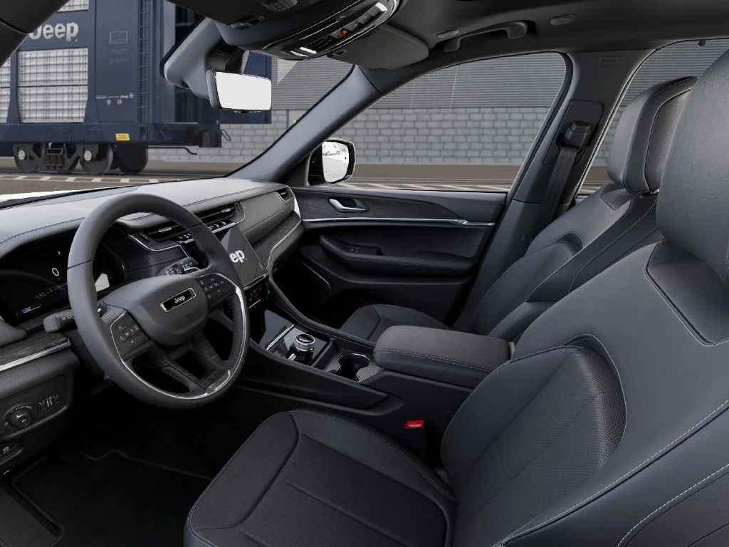 Used 2025 Gray Jeep Limited image 23