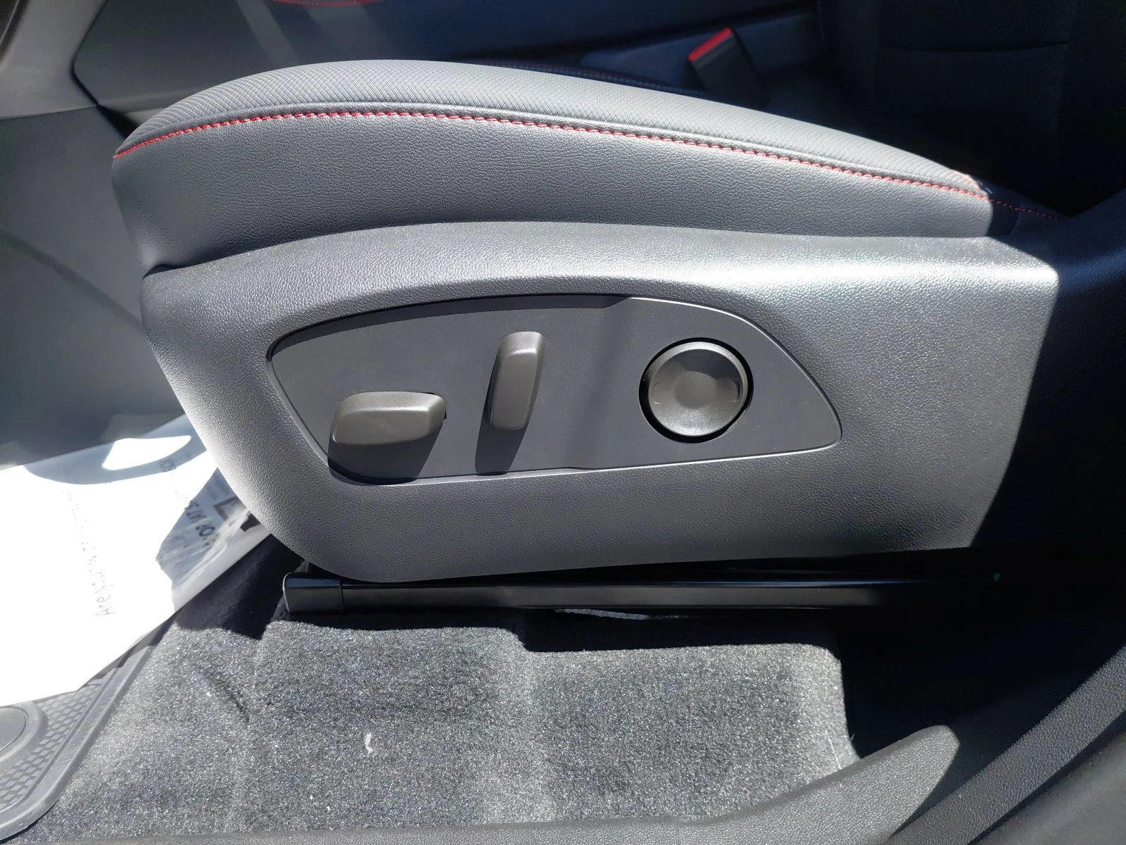 2026 Chevrolet Traverse Z71 - Photo 18
