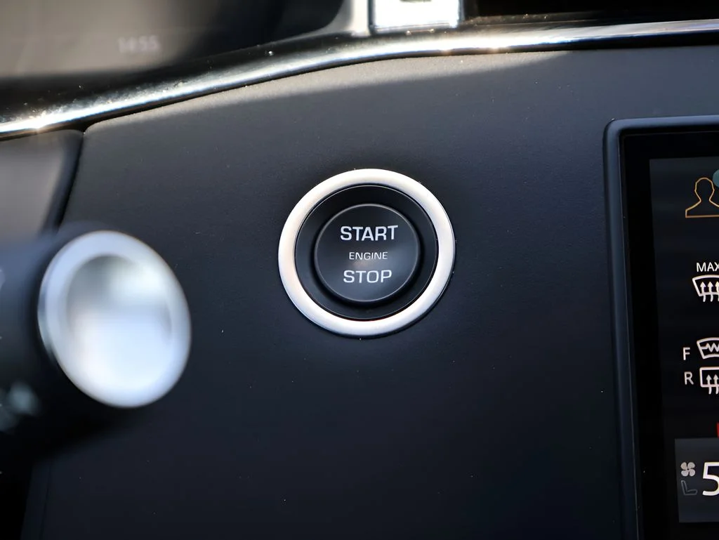 2026 Land Rover Range Rover Evoque Dynamic SE - Photo 26