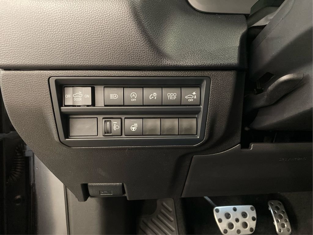 2026 Toyota Tundra SR5 - Photo 13