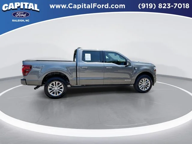 Used 2025 Gray Ford King Ranch image 9