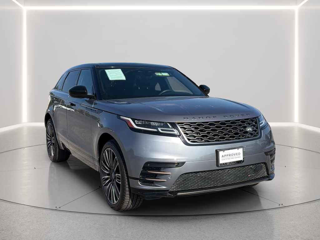 Used 2023 Gray Land Rover R-Dynamic S MHEV image 10