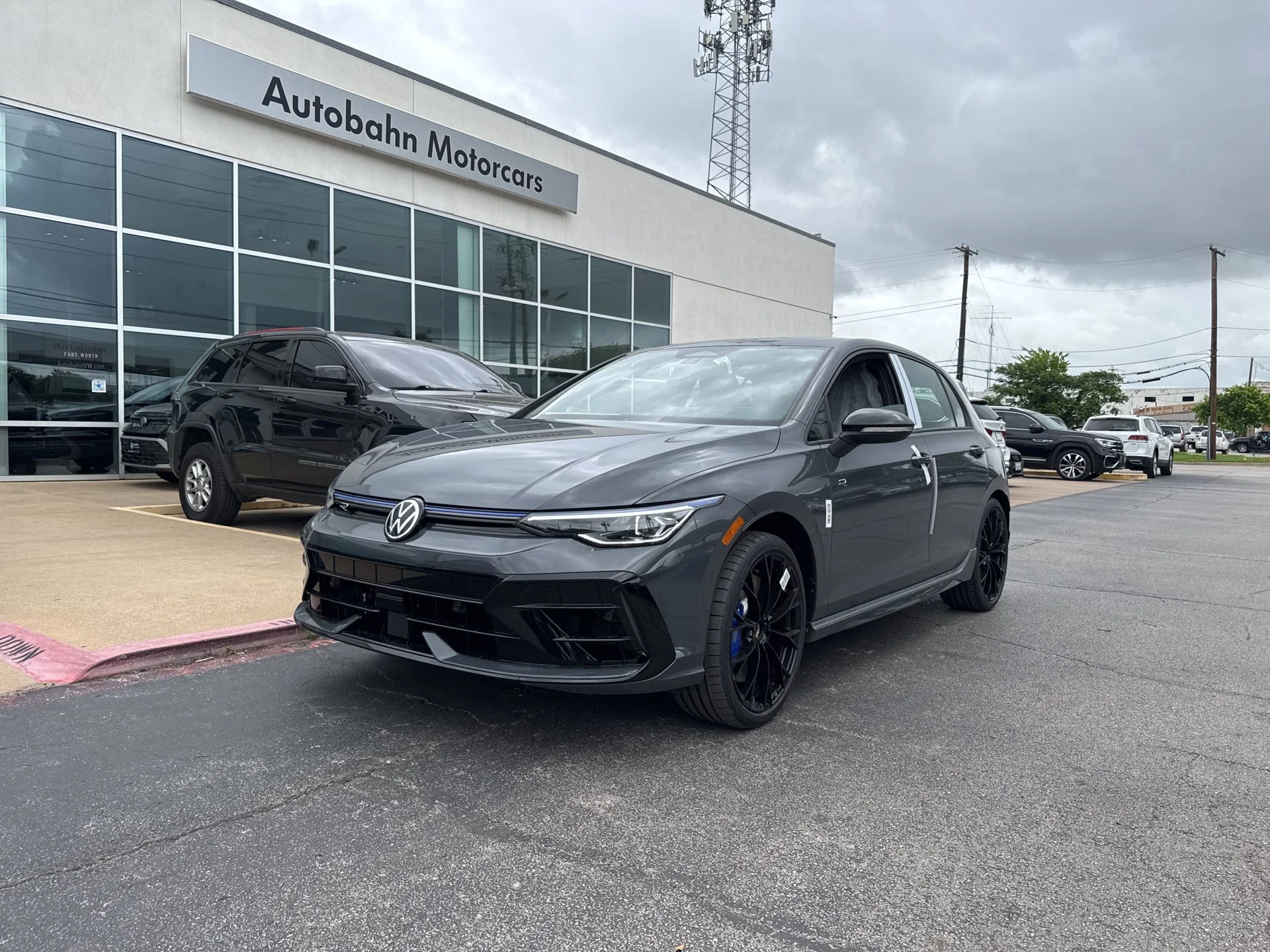 2026 Volkswagen Golf R Golf R 4-door DSG's photo